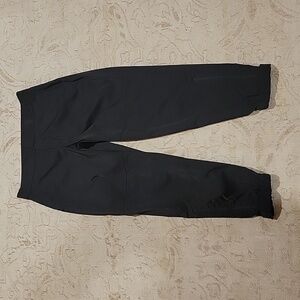 Athleta  Radiant Jogger Pant Black sz 10  Semi Fitted  Zipped Ankle Pants